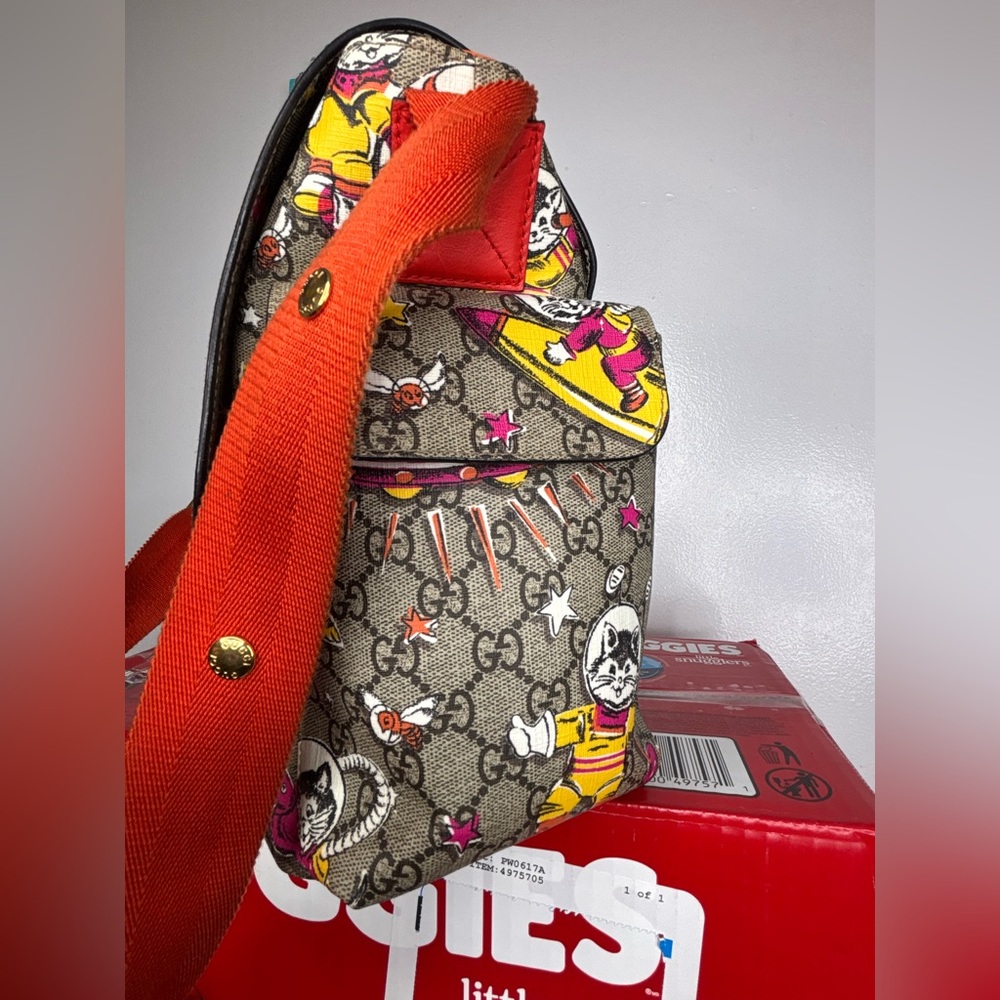 Gucci GG Supreme Monogram Space Cats Diaper Bag multicolor - Picture 5 of 16